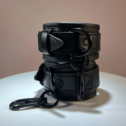 Super Soft Wrist Cuff Hand Cuff by Dream Vibe Black Luxury Fetish Bondage Fun for Woman Men Couple Bedroom Toy PU Leather